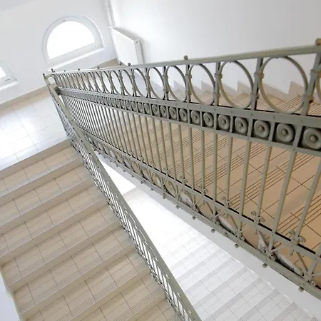 Pop Up - Downtown * ブダペスト