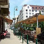 Pop Up - Downtown بيت شباب