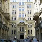 Hostel Pop Up - Downtown Budapeşte
