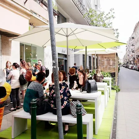 Pop Up - Downtown * بودابست