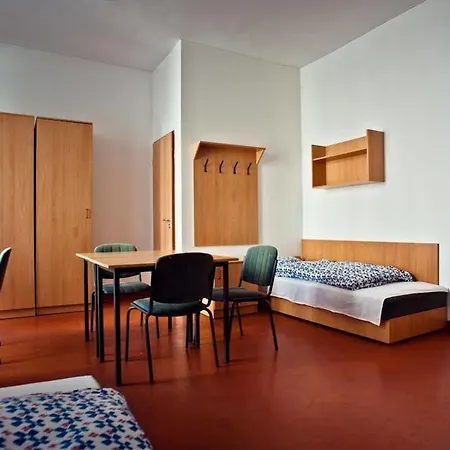 Hostel Pop Up - Downtown *