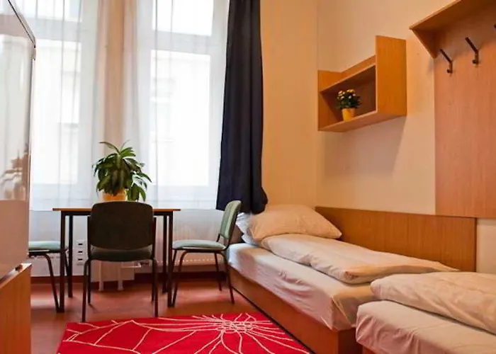 Pop Up - Downtown Hostel *