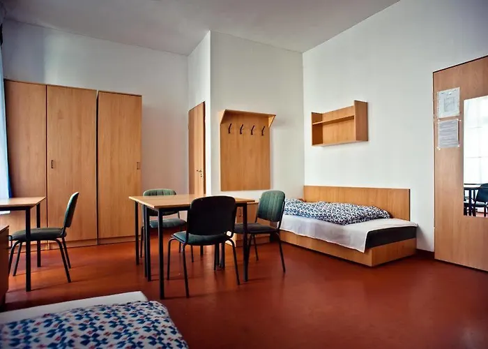 Hostel Pop Up - Downtown *