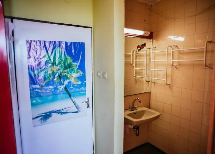 Hostel Pop Up - Downtown *