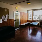 Pop Up - Downtown بيت شباب *